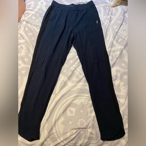 2/25$ Very cute armani pants